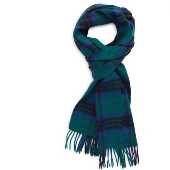 Nordstrom 100% Cashmere Fringe Scarf in Navy Peacoat Watch Plaid NWT - Picture 1 of 8